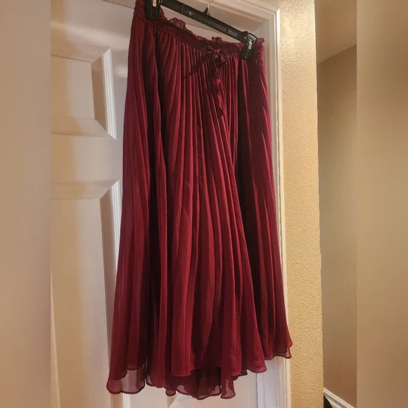 ZARA maroon pleated Palazzo Culotte wide pant trousers - Picture 4 of 5